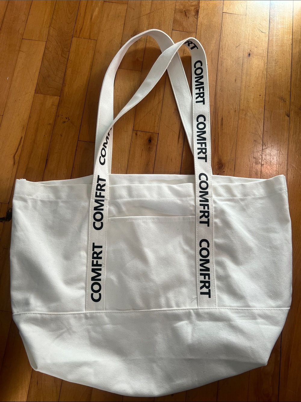 Comfrt canvas tote NWOT